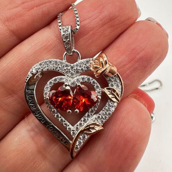 NIB Sterling silver, possibly gold plated, heart necklace with cz diamonds! - Picture 4 of 11